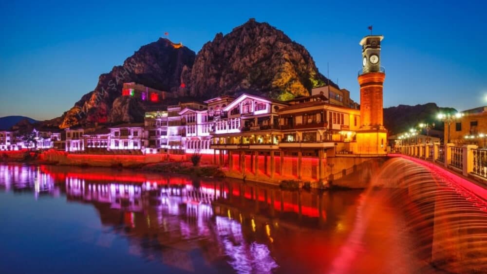 AMASYA GECELERİ ÇOK BAŞKASIN